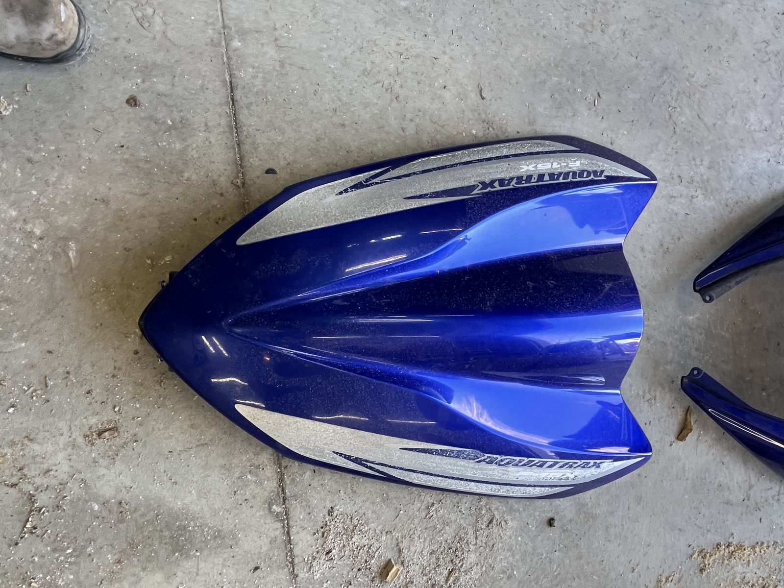 Honda Aquatrax F-15X  HOOD