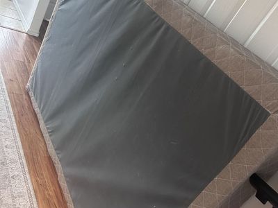 Full size box spring