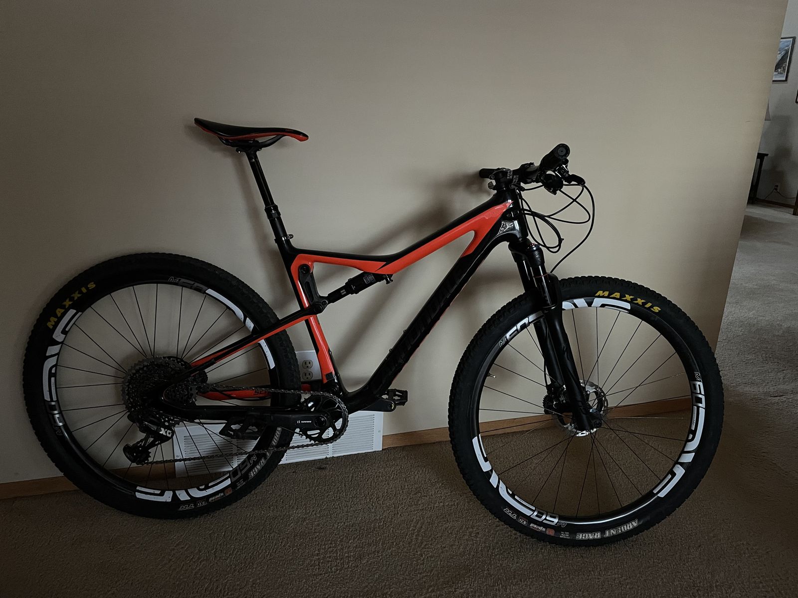Cannondale scalpel si-carbon 2 xc mountain bike