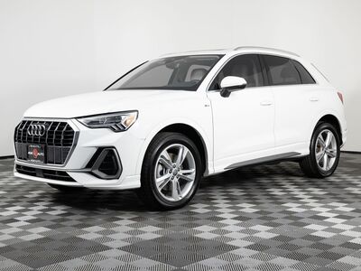 2021 Audi Q3 quattro S line Prem Plus 45 TFSI