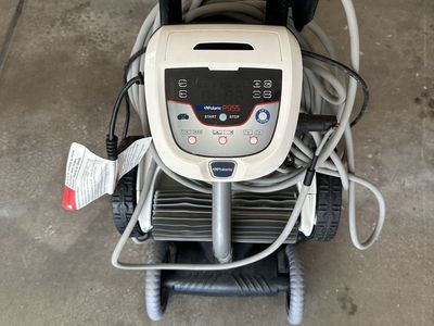 Polaris P955 Robotic Pool Cleaner with Caddy - Used, Fully Functional