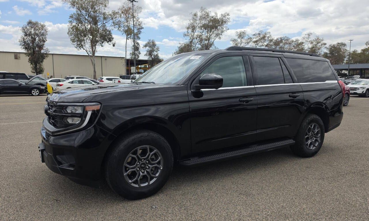 2025 Ford Expedition Max Active