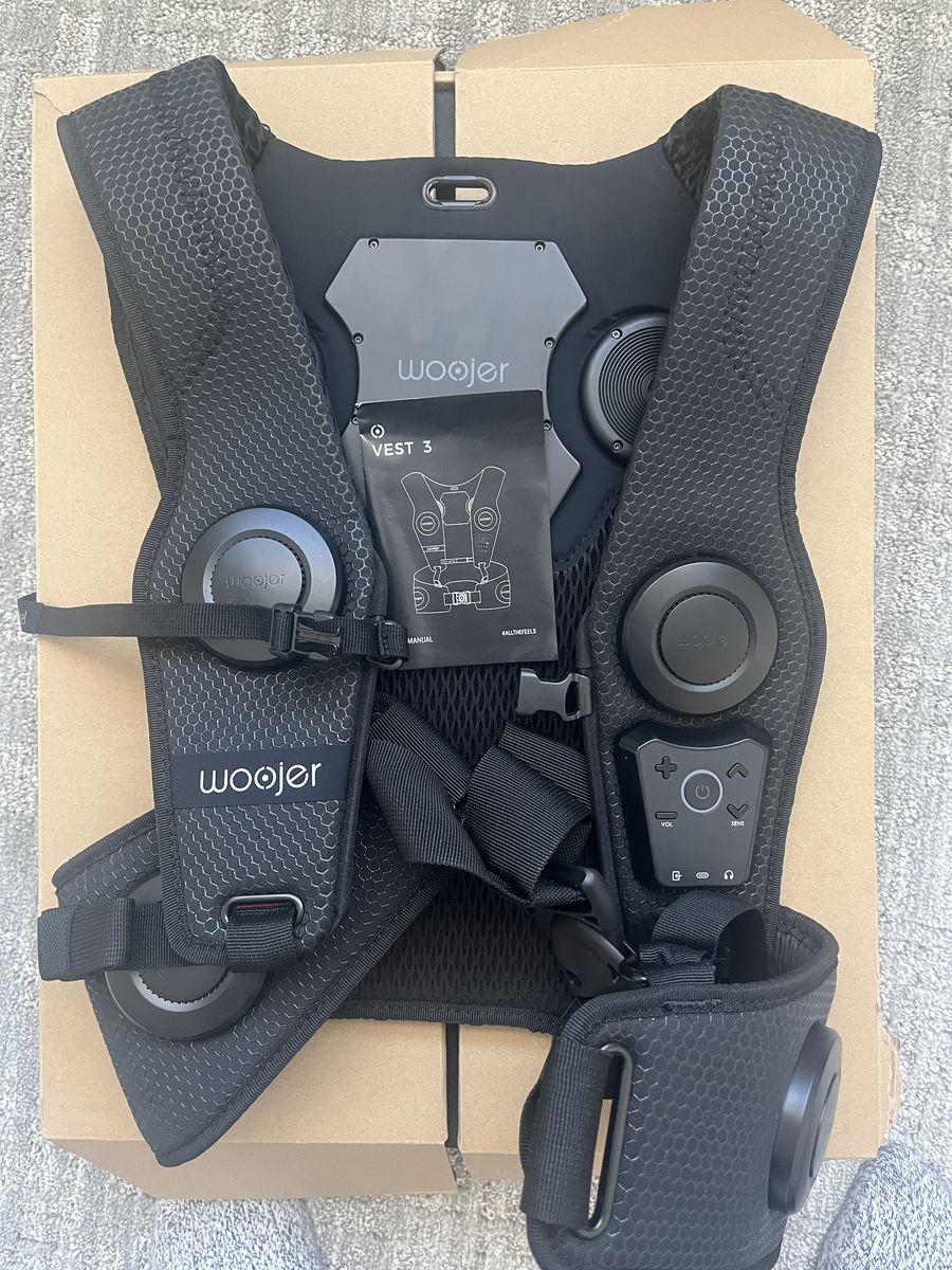Woojer Gaming Vest 3