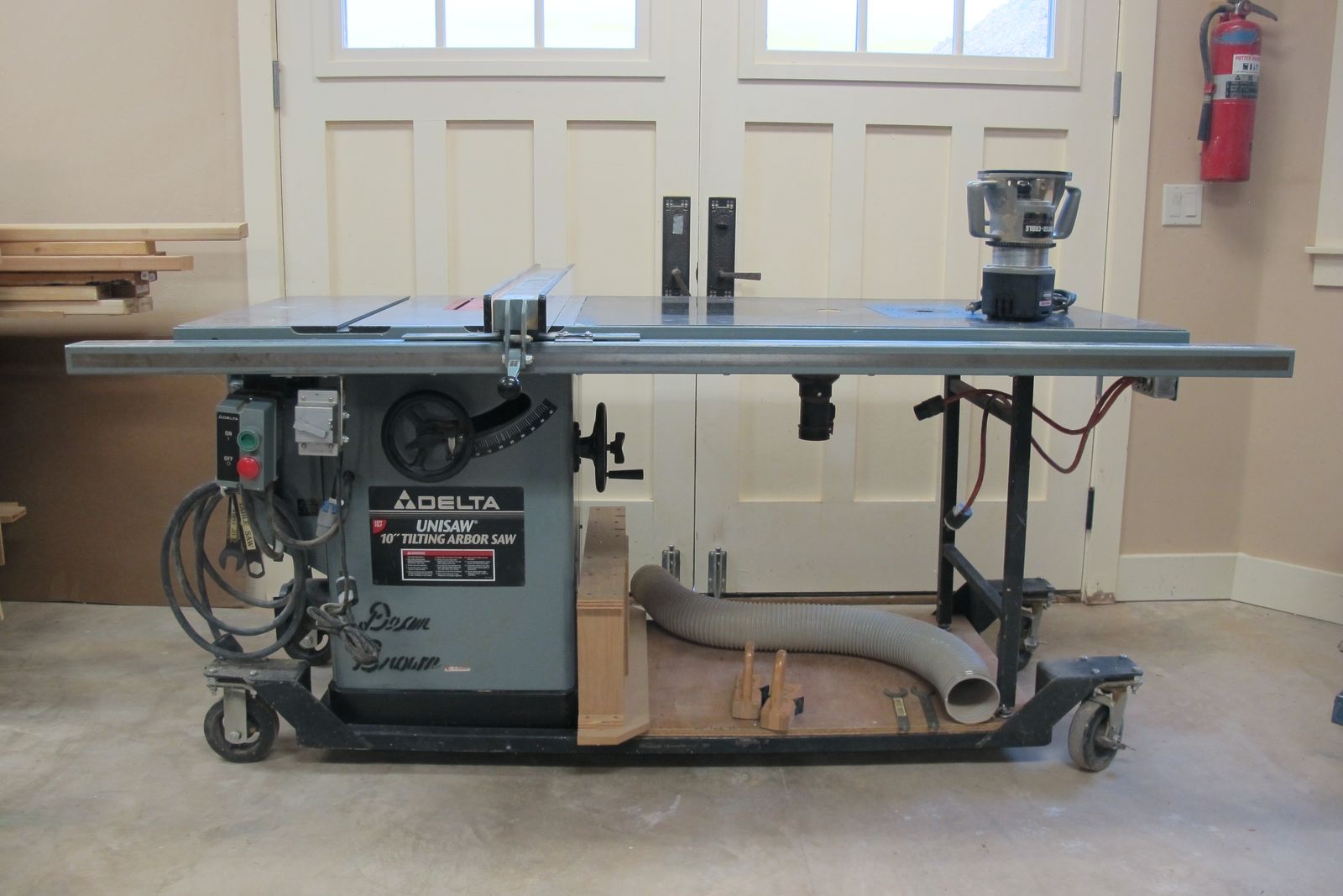 Delta 10" Unisaw