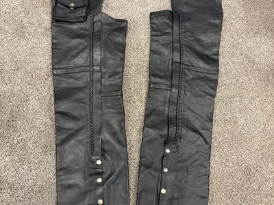 Liberty Leather Black Motorcycle Chaps Size L