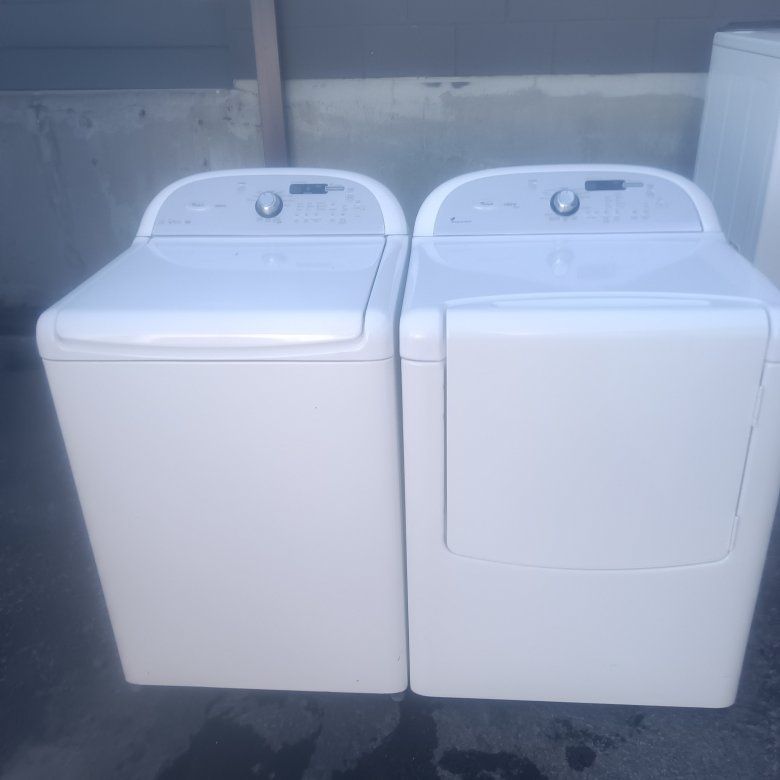 Whirlpool washer Whirlpool electric dryer