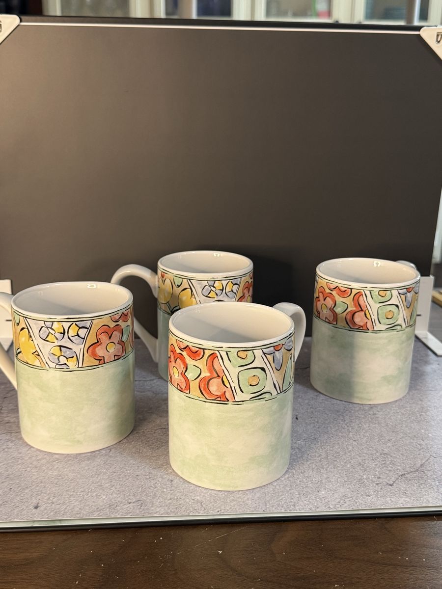 Corelle Coordinates Stoneware Mugs, Set of 4, Floral Pattern, Light Green