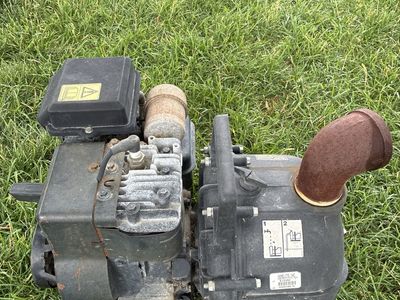 Briggs & Stratton 3.5 HP Engine Water Pump - Used Farm Irrigation or Drainage Pump