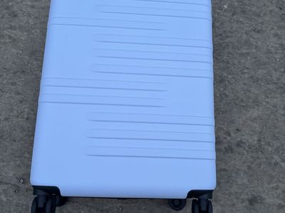 American Dreamliner 30in large suitcase