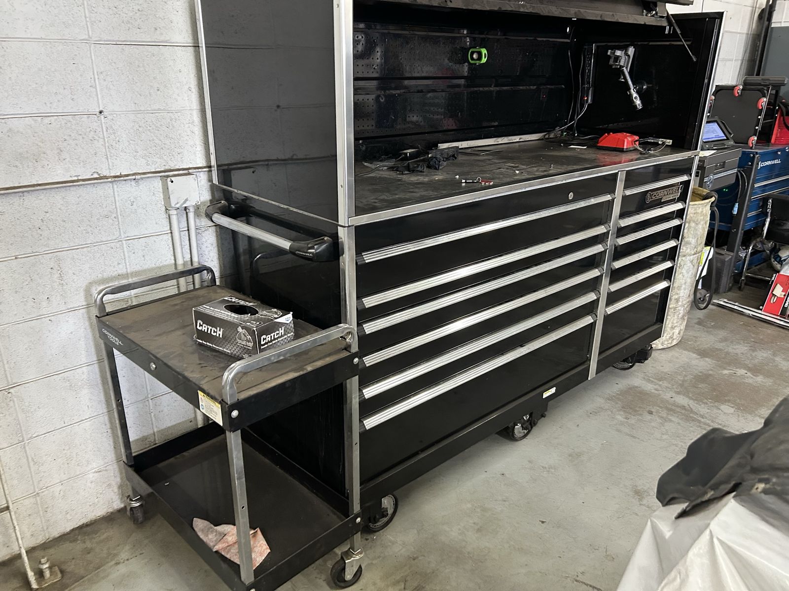 Toolbox (Tools Included)