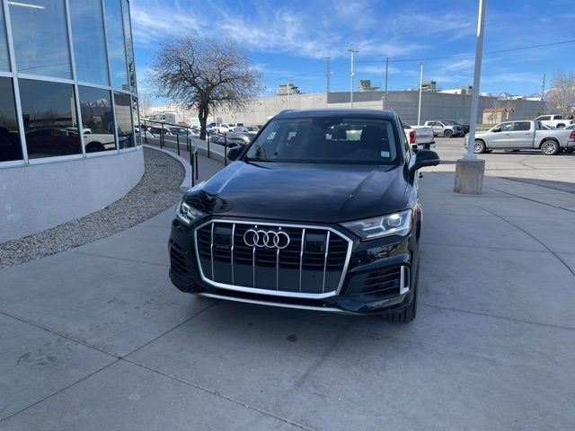 2022 Audi Q7 quattro Premium Plus 55 TFSI