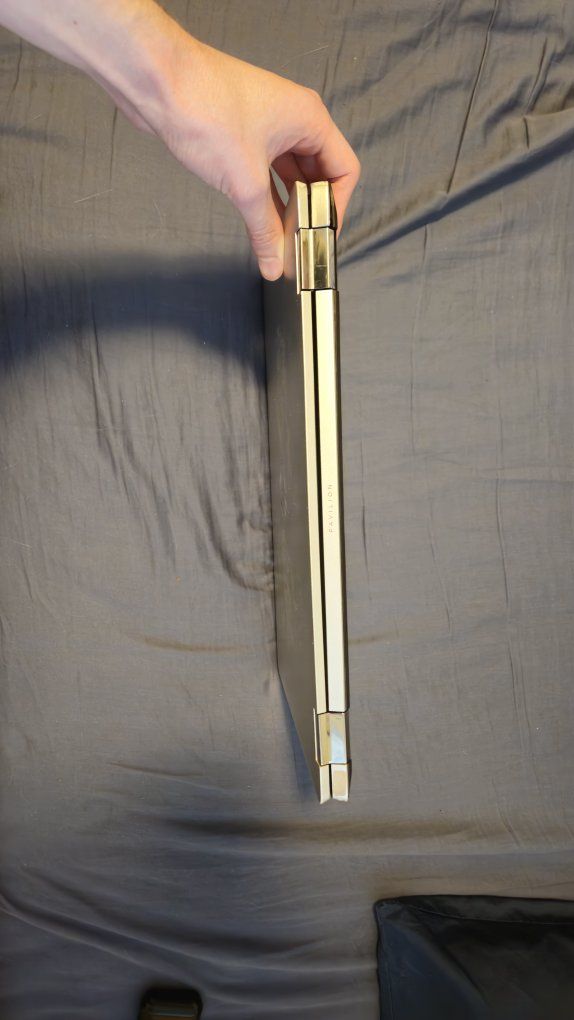 Main image 8