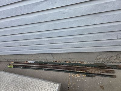 5 Steel fence post two different lengths