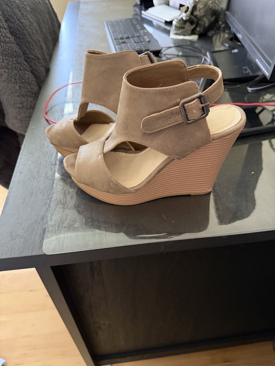 High heal sandals