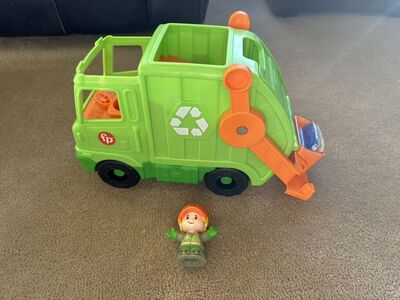 NEW Fisher-Price Little People Recycling Truck
