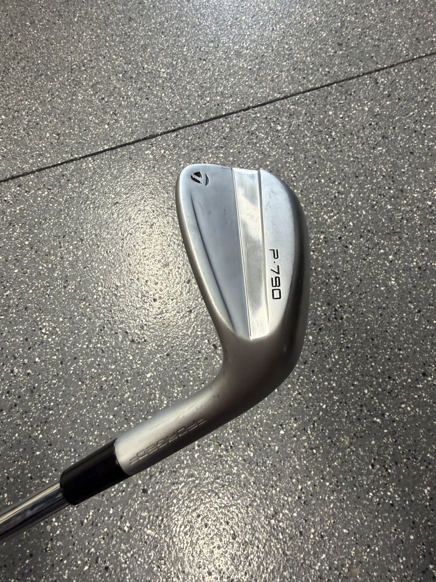 Taylormade P790 Approach Wedge (50 degree)