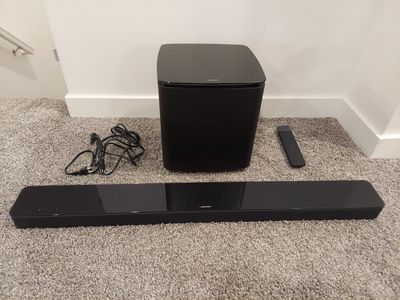 Bose Smart Soundbar 700 + Bass Module
