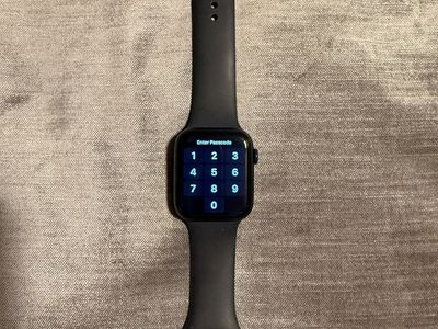 Brand New Apple Watch SE 2nd Gen 44mm