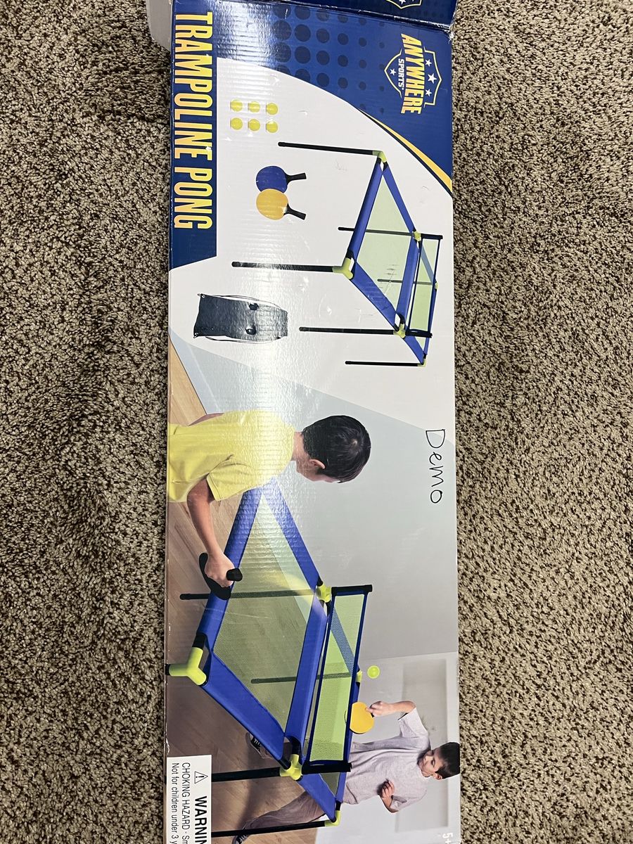 Trampoline Pong game