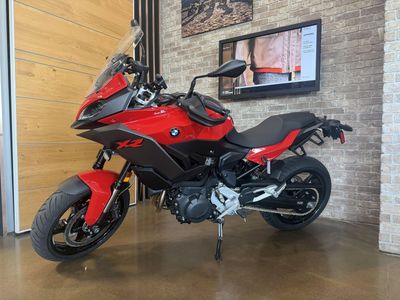 2026 BMW F 900 XR