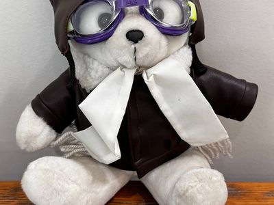 Vintage SAAB Aviator Teddy Bear – Steven Smith Plush (Great Condition!)