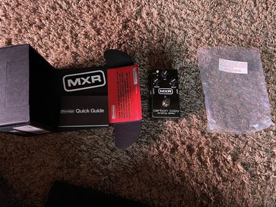 MXR Carbon Copy analog delay pedal