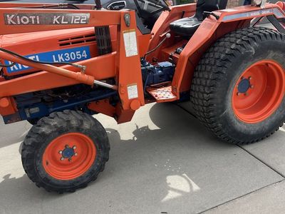 Kioti Lk3054 tractor