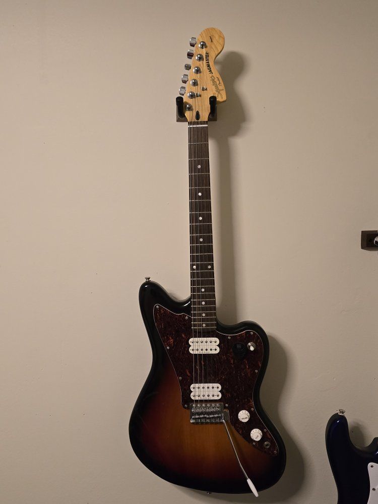 2007 Squire Jagmaster guitar