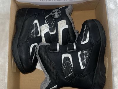 Totes Boots