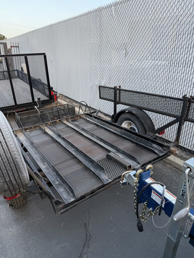 4 Place Dirt Bike Trailer