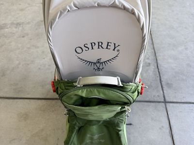 Osprey Poco AG Plus backpack child carrier with sunshade
