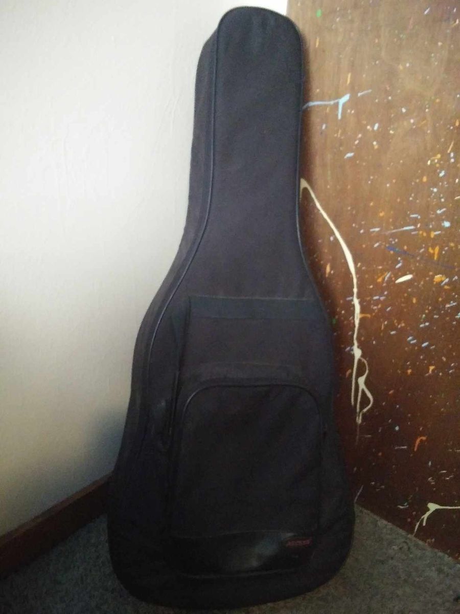Main image 3