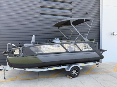 2026 Sea-Doo Switch Fish™ 21 - 300 hp Galvanized