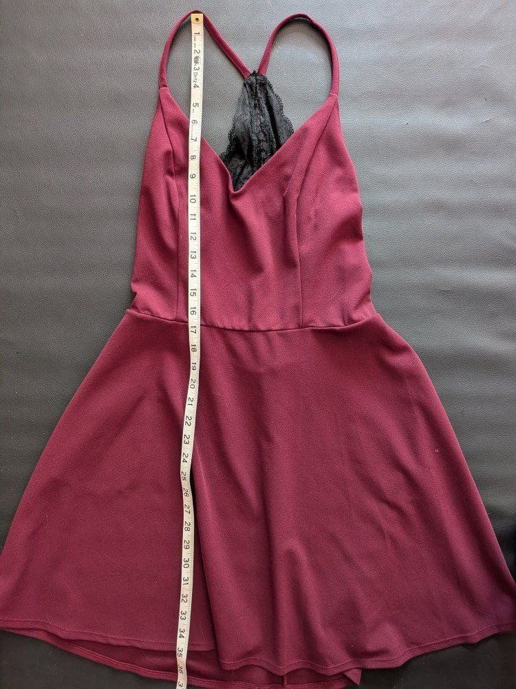 Main image 3