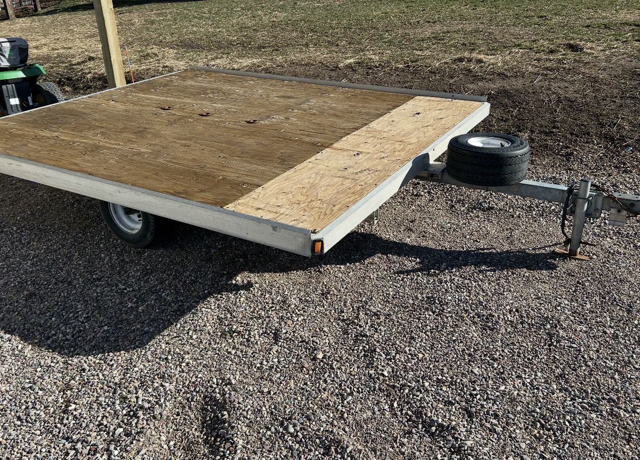 Aluminum Tilt Deck Trailer