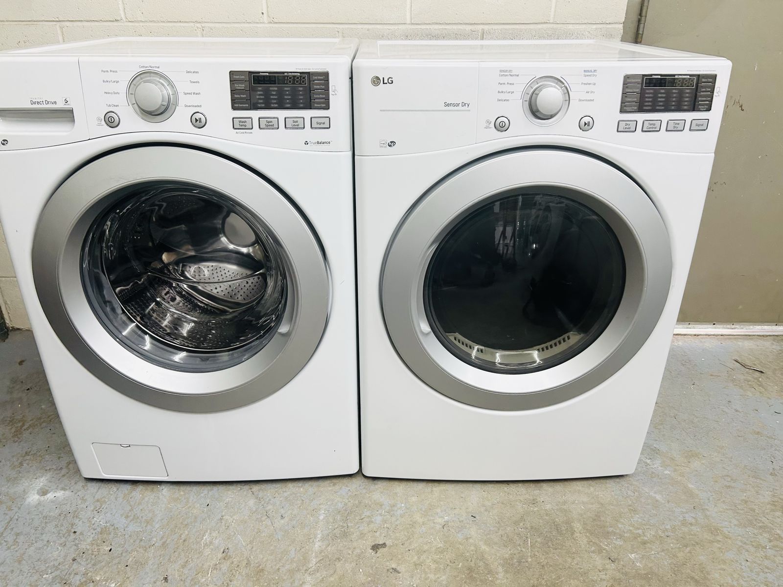 LG stackable or side by side washer and dryer 