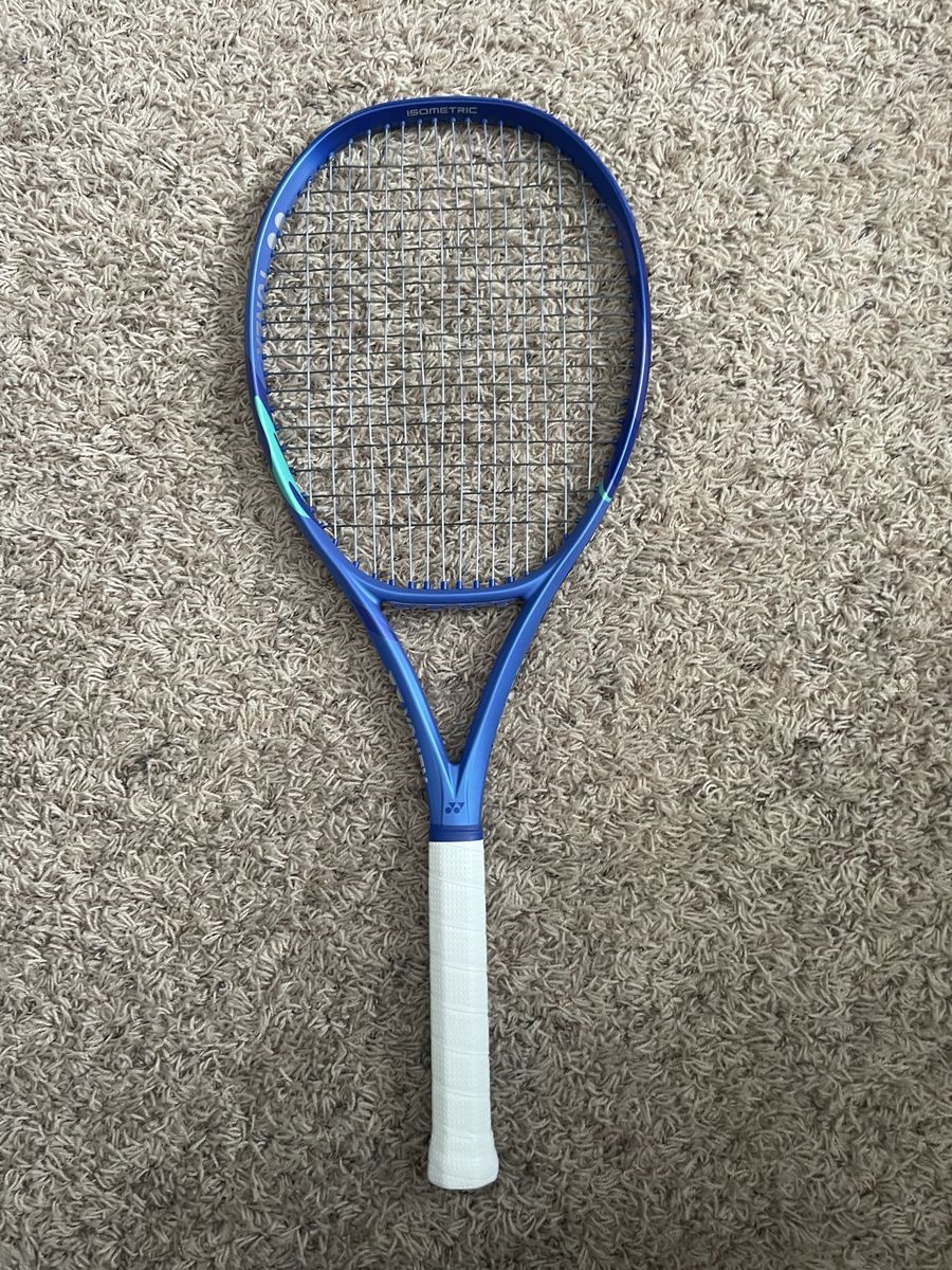 2 LIKE NEW 2026 Yonex Ezone 98 16x19