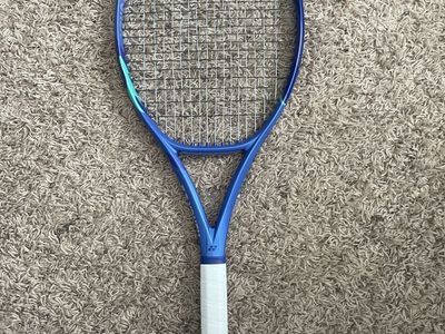 2 LIKE NEW 2026 Yonex Ezone 98 16x19