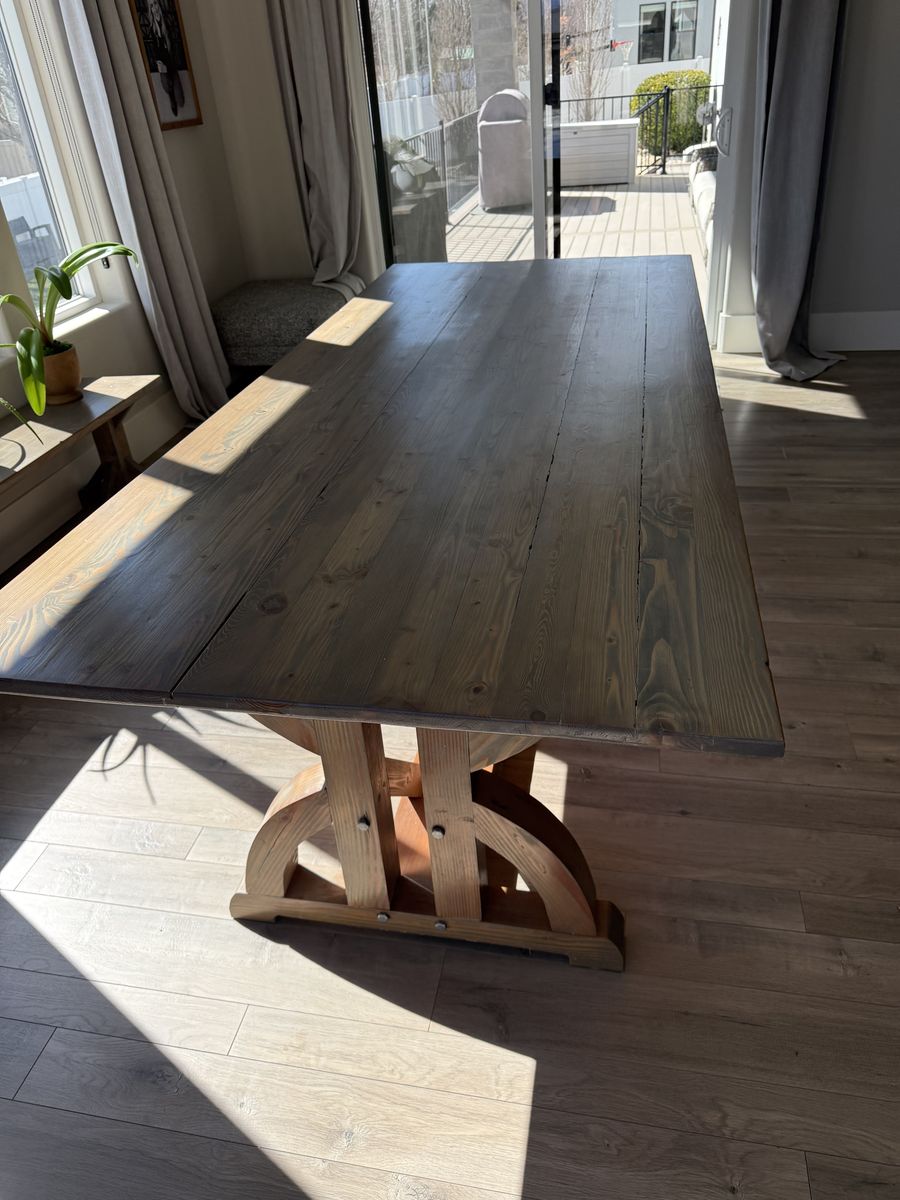 SolId Wood Dining Table $300