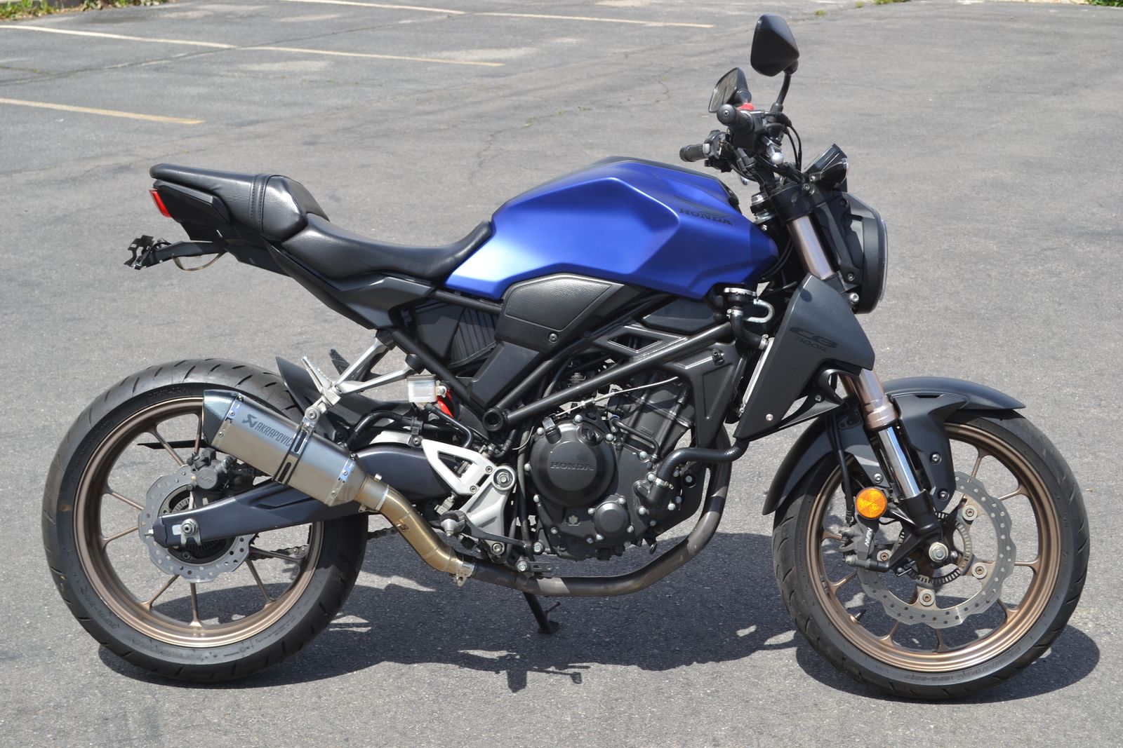 2021 Honda CB300R - Naked Sport Bike - CBR 300