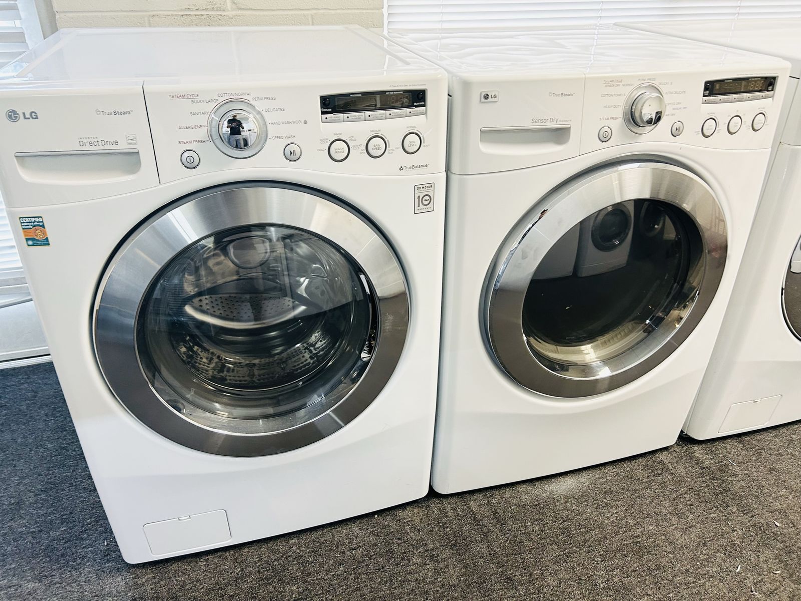LG stackable or side by side washer and dryer set 