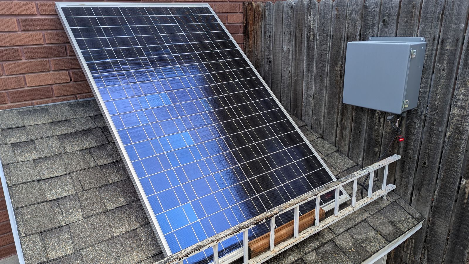 195 Watt Solar Generator Kti