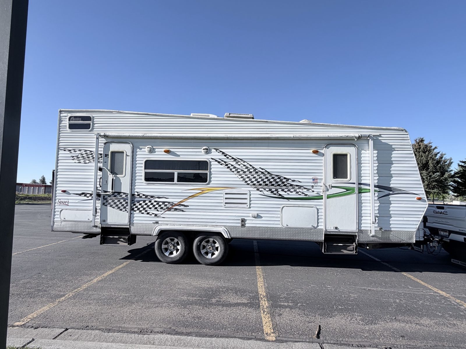 2005 Forest River Sandpiper Sport Toy Hauler