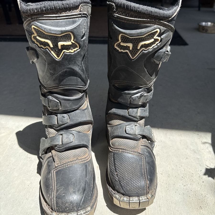 FOX RACING Motocross Boots Childs K3 Black MX Dirt Bike Riding Boots with Buckle Closure