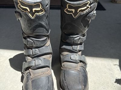 FOX RACING Motocross Boots Childs K3 Black MX Dirt Bike Riding Boots with Buckle Closure