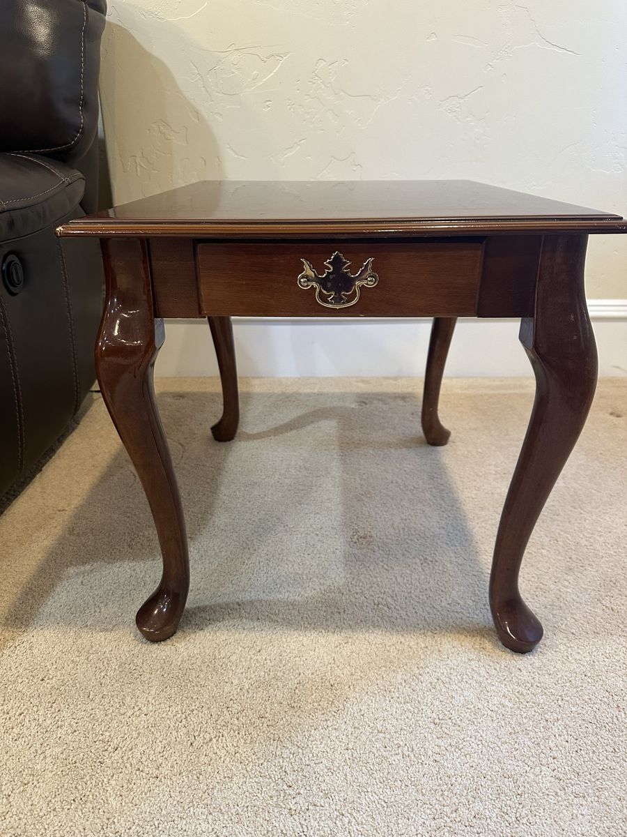 Vintage Queen Anne Wood Side Table with Drawer & Cabriole Legs