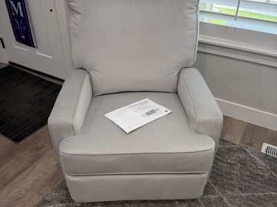 Swivel/gliding recliner