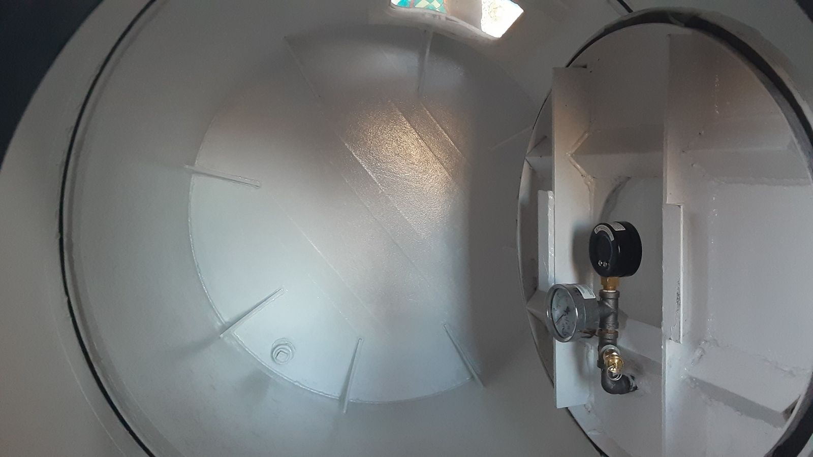 Main image 5