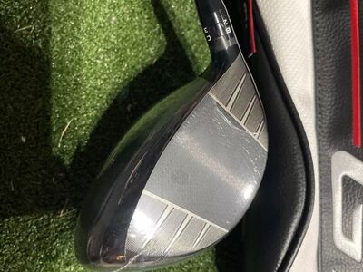 New Titleist GT2 Driver with Head Cover