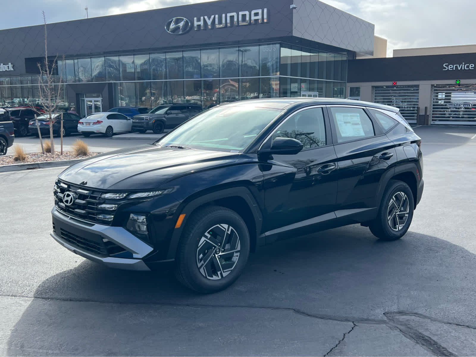 2026 Hyundai Tucson Hybrid Blue SE